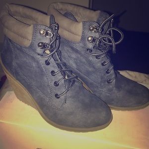 Brand new wedge boots